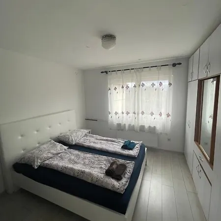 Apartment Apartman Venera *