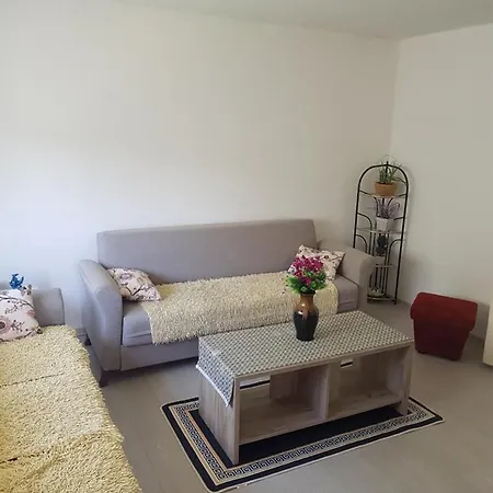 Apartment Apartman Venera *